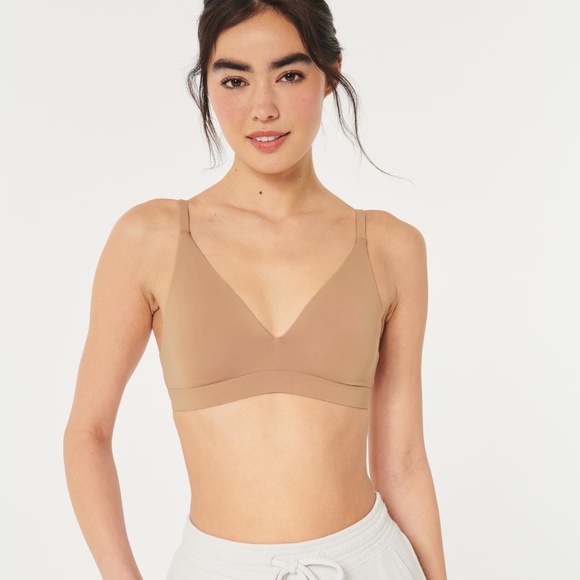 Hollister/ Gilly Hicks Micro Triangle Bralette - Picture 2 of 2